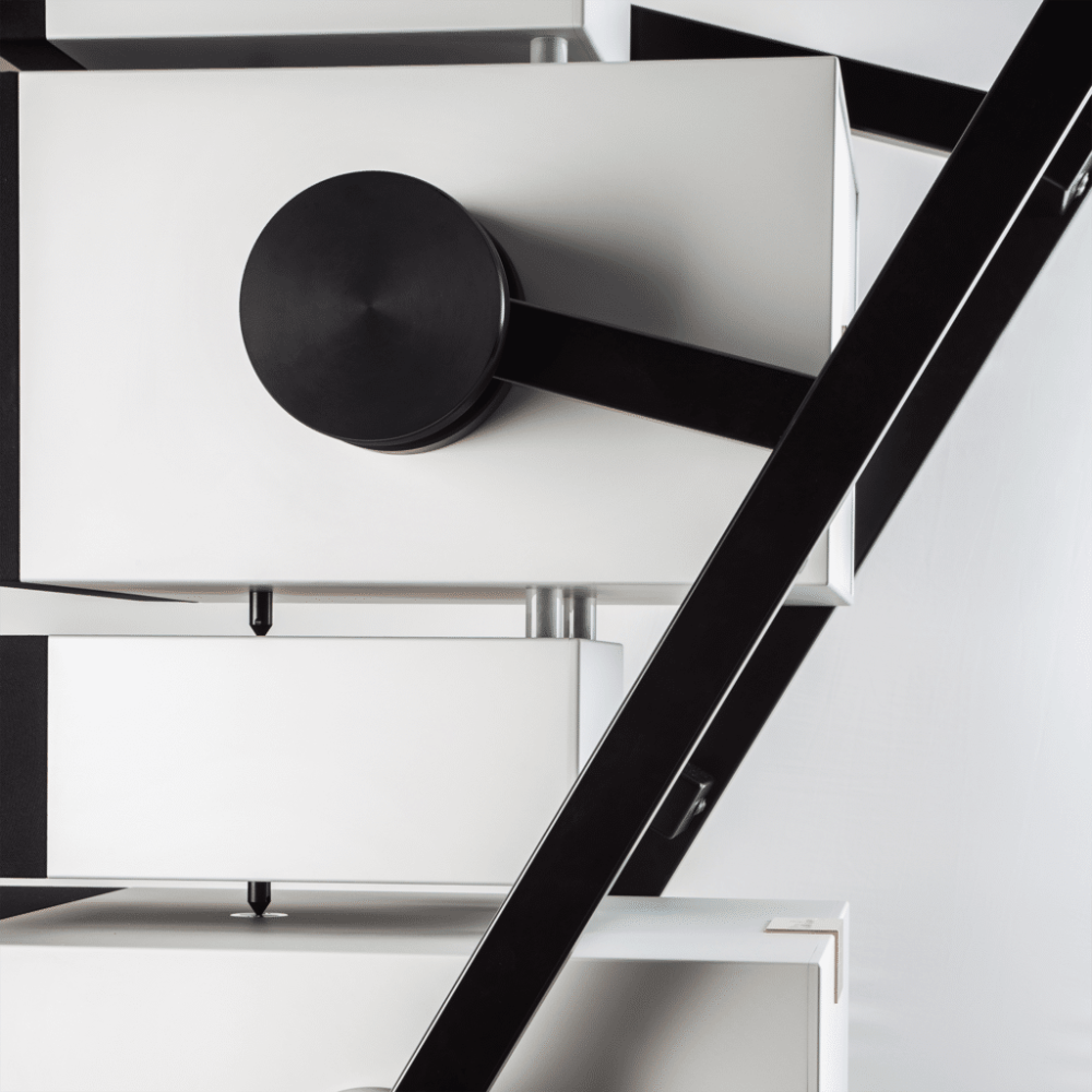 Goldmund Apologue (pair)