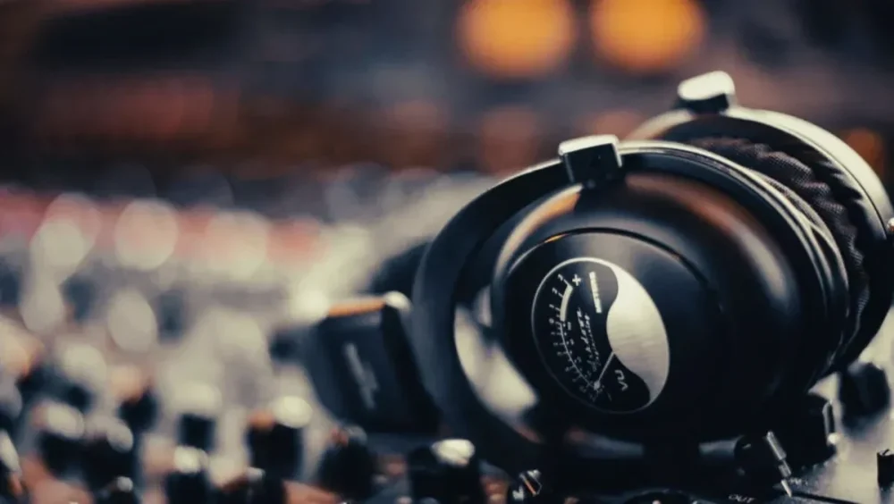 Meters Music NOVU-1 STUDIO REFERENCE HEADPHONES