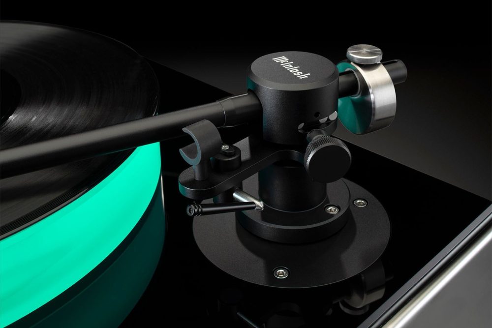McIntosh MT5 Precision Turntable